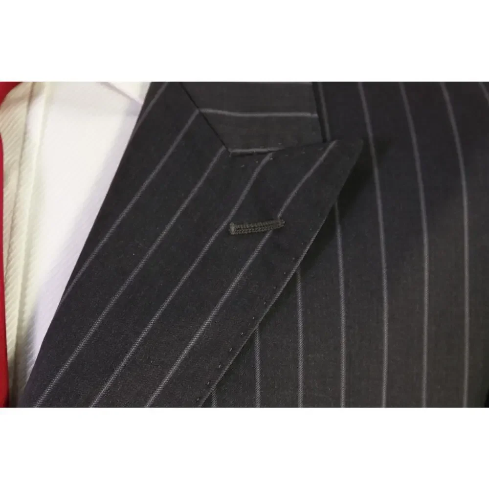 Banana Republic Gray Bold Pinstripe Peak Lapel 2-Btn Wool Suit 44R